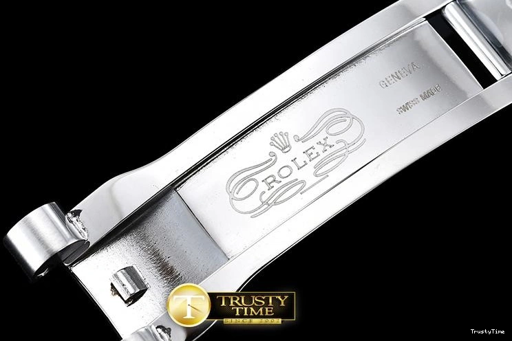 0207 RDD0215D – DayDate 36mm Chic 687